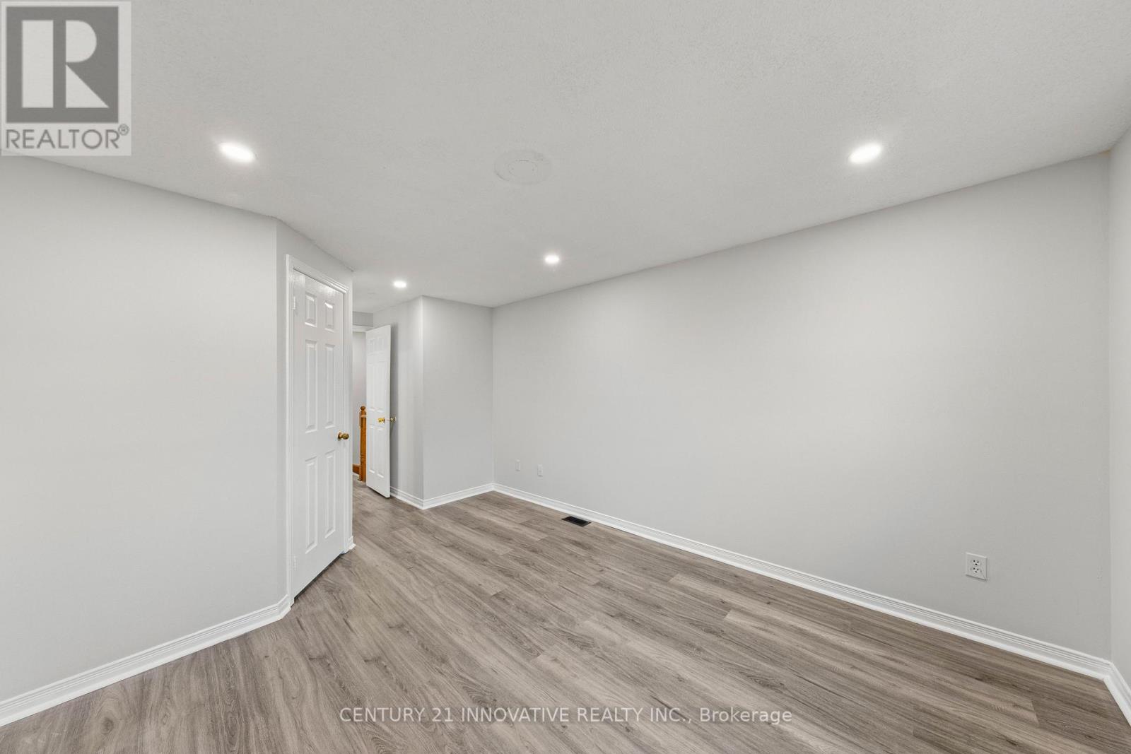 16 - 3895 Doug Leavens Boulevard, Mississauga, Ontario  L5N 7G1 - Photo 32 - W12188895