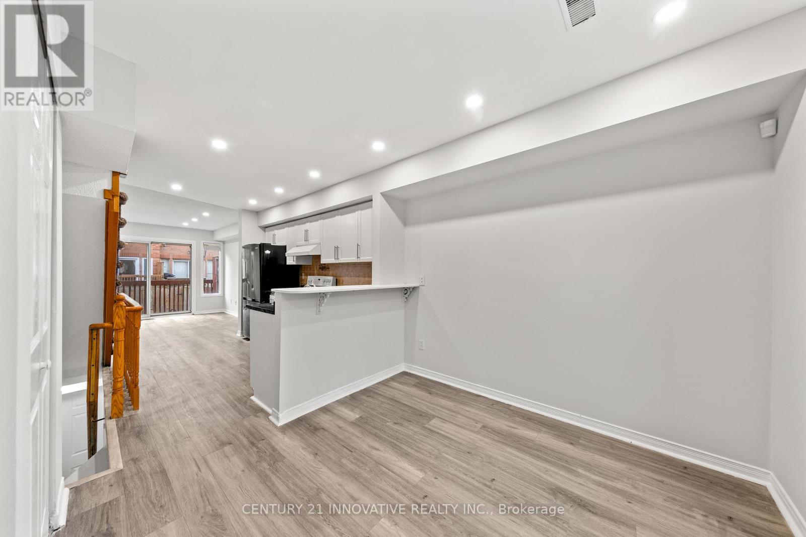 16 - 3895 Doug Leavens Boulevard, Mississauga, Ontario  L5N 7G1 - Photo 6 - W12188895