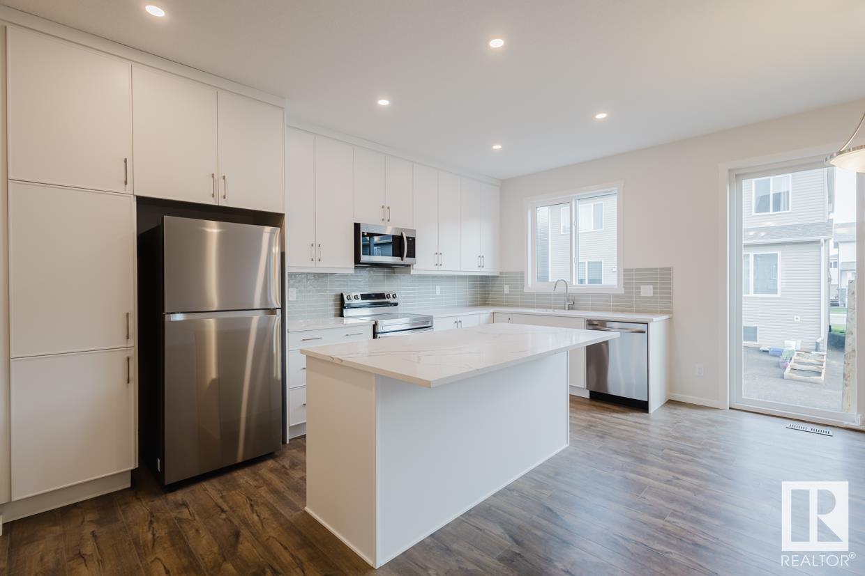 2035 209 St Nw, Edmonton, Alberta  T6M 2X6 - Photo 8 - E4437653