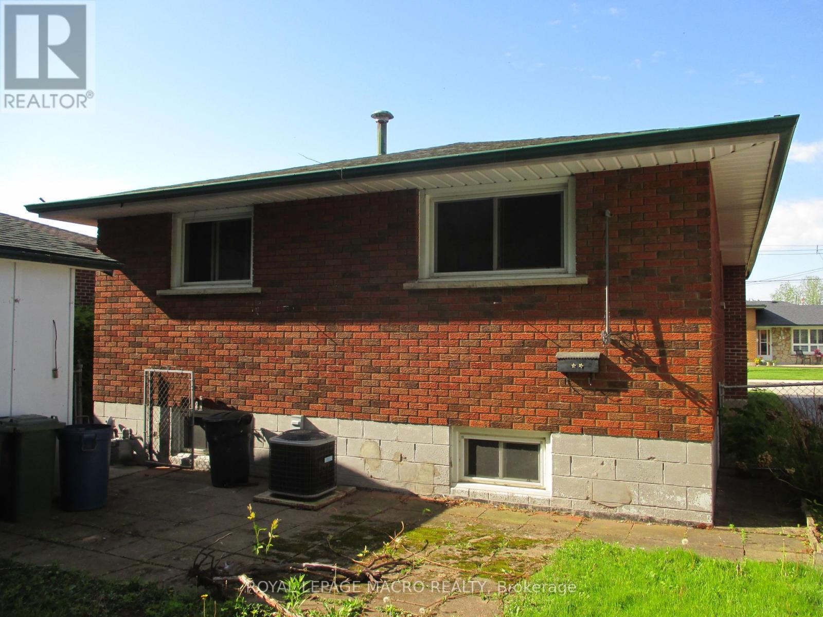 26 Parklands Drive, Hamilton (Rosedale), Ontario  L8K 4W7 - Photo 26 - X12188791