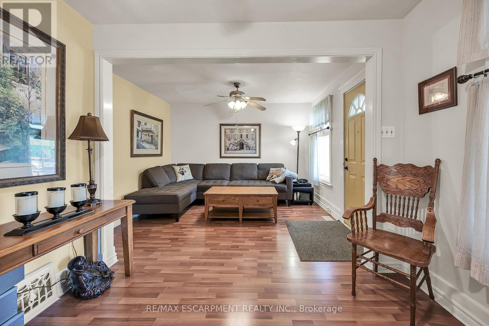 49 Craigmiller Avenue, Hamilton (Crown Point), Ontario  L8L 3H9 - Photo 12 - X12188797