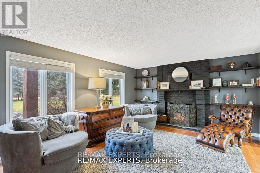 1960 West River Road, Cambridge, Ontario  N1R 5S5 - Photo 2 - X12188874