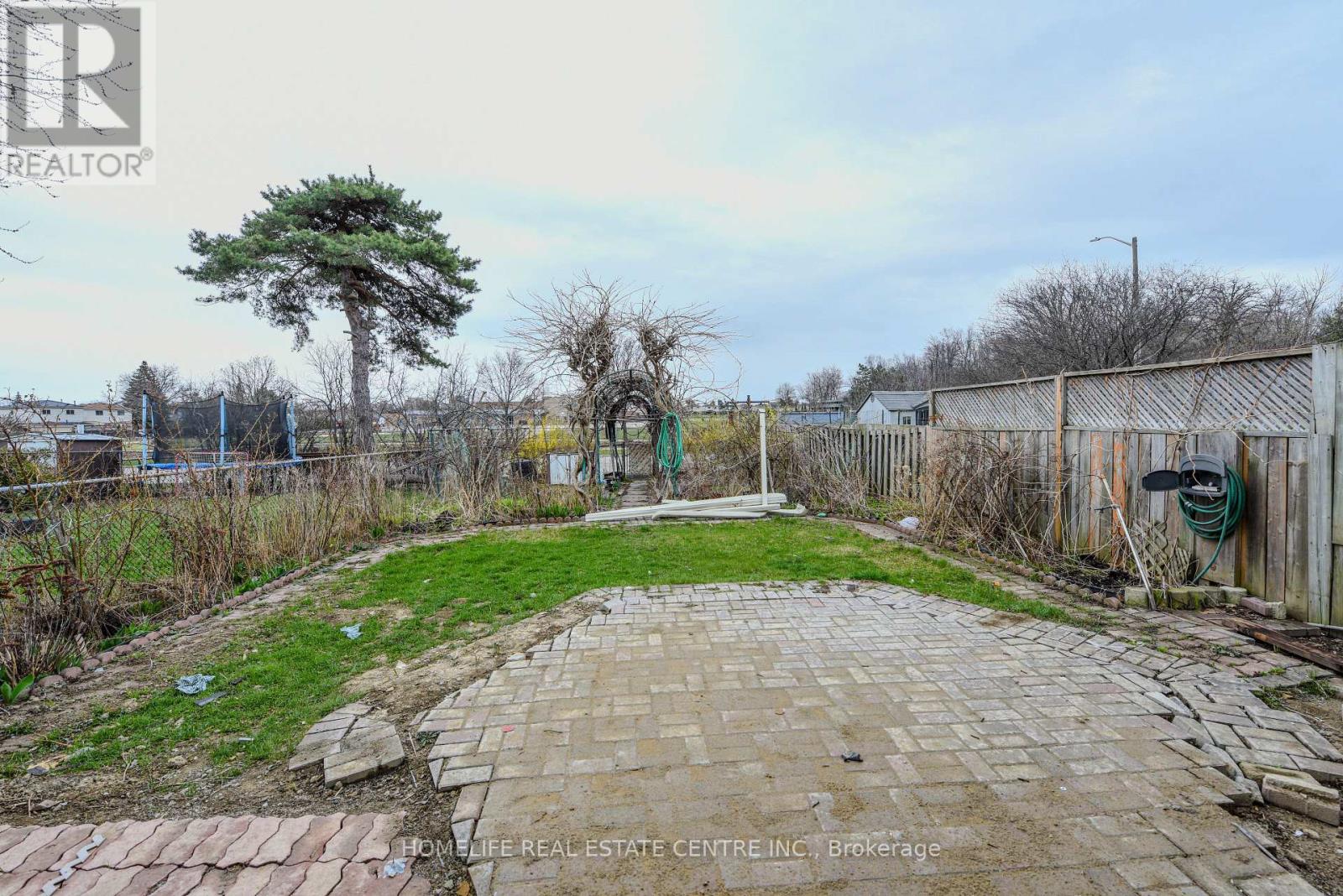 48 Dafoe Crescent, Brampton, Ontario  L6Y 2L2 - Photo 46 - W12097881