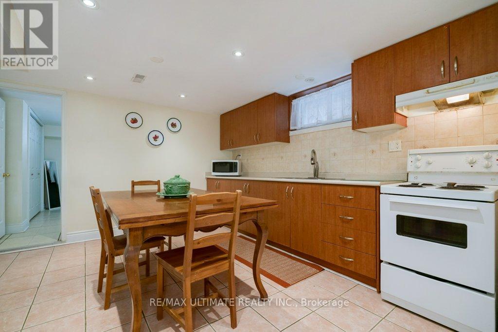68 Caledonia Road, Toronto, Ontario  M6E 4S6 - Photo 25 - W12188395