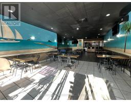 907 JANE STREET, Toronto, Ontario