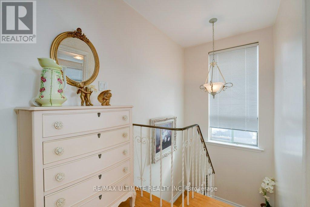 68 Caledonia Road, Toronto, Ontario  M6E 4S6 - Photo 20 - W12188395