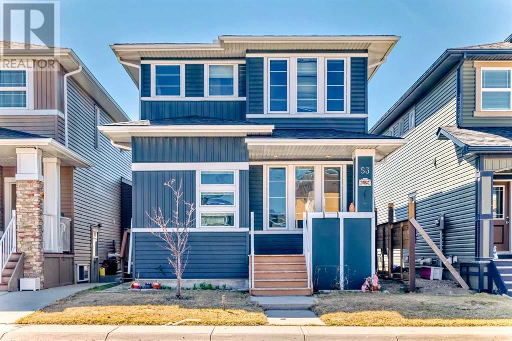 53 Redstone Villas Ne, Calgary, Alberta  T3N 0M4 - Photo 2 - A2217050