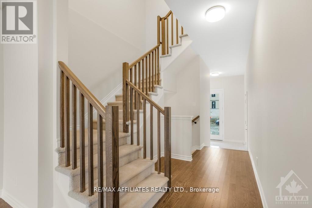803 Voie Cerulean Way, Ottawa, Ontario  K1W 0S7 - Photo 15 - X12188977
