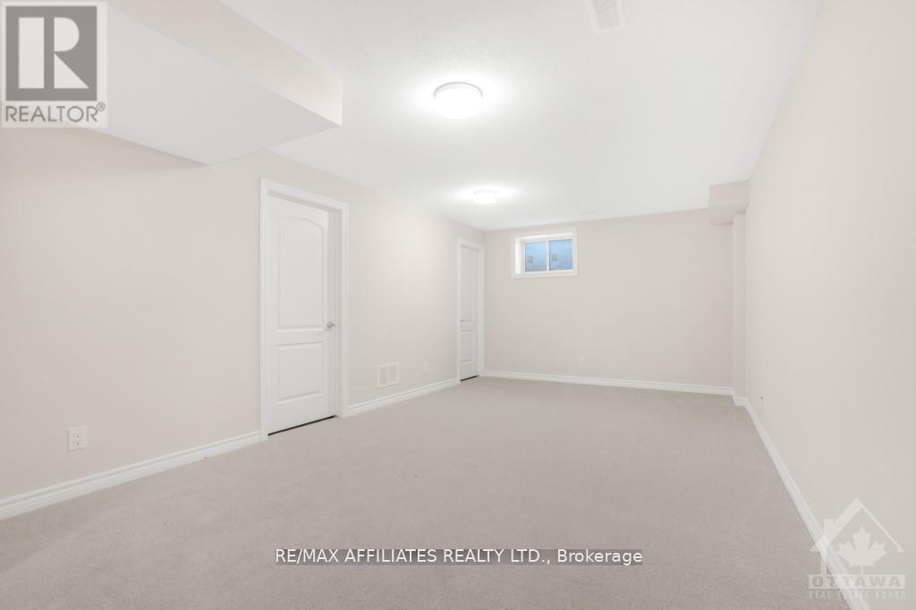 803 Voie Cerulean Way, Ottawa, Ontario  K1W 0S7 - Photo 23 - X12188977