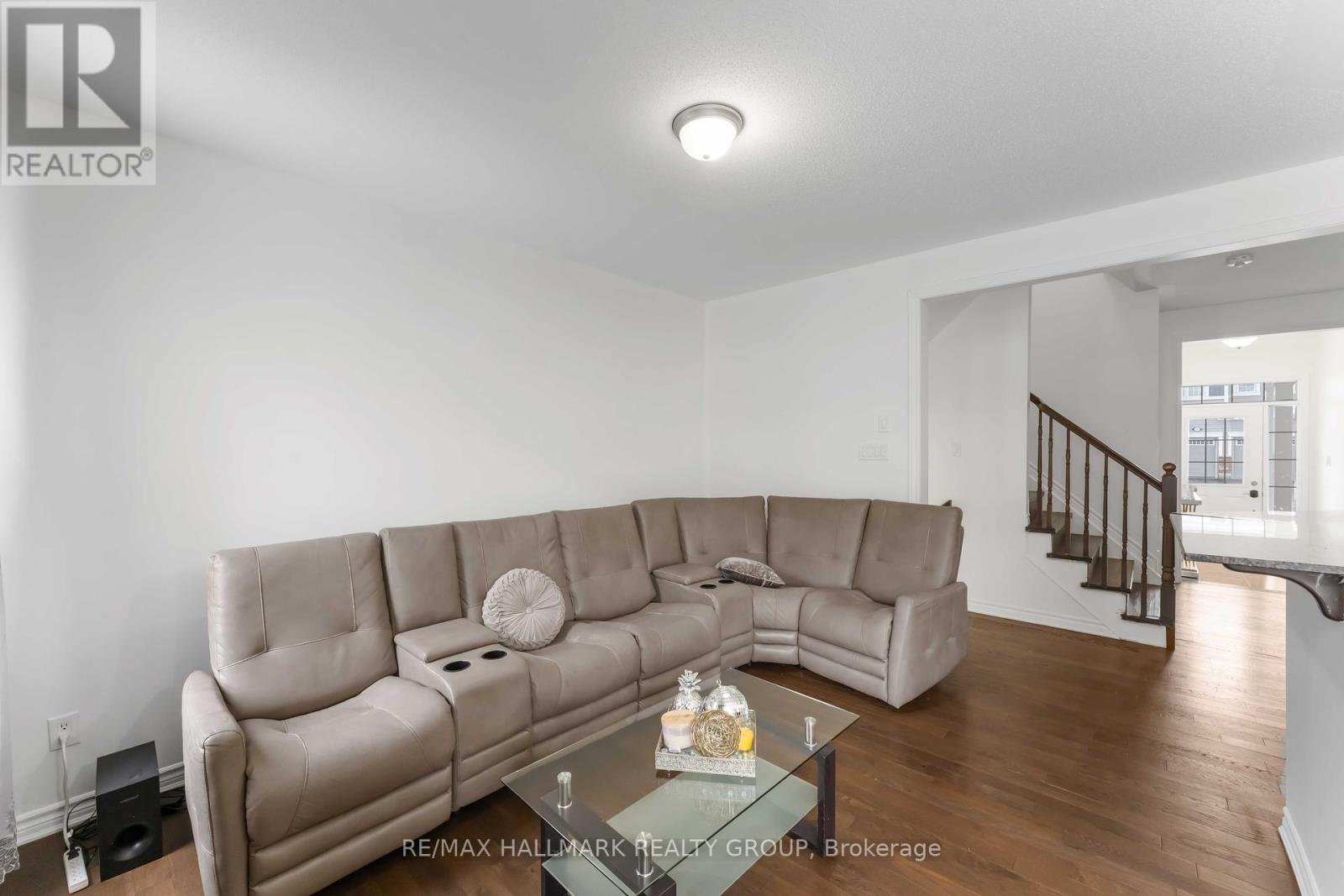 248 Willow Aster Circle, Ottawa, Ontario  K4A 1C7 - Photo 16 - X12188983
