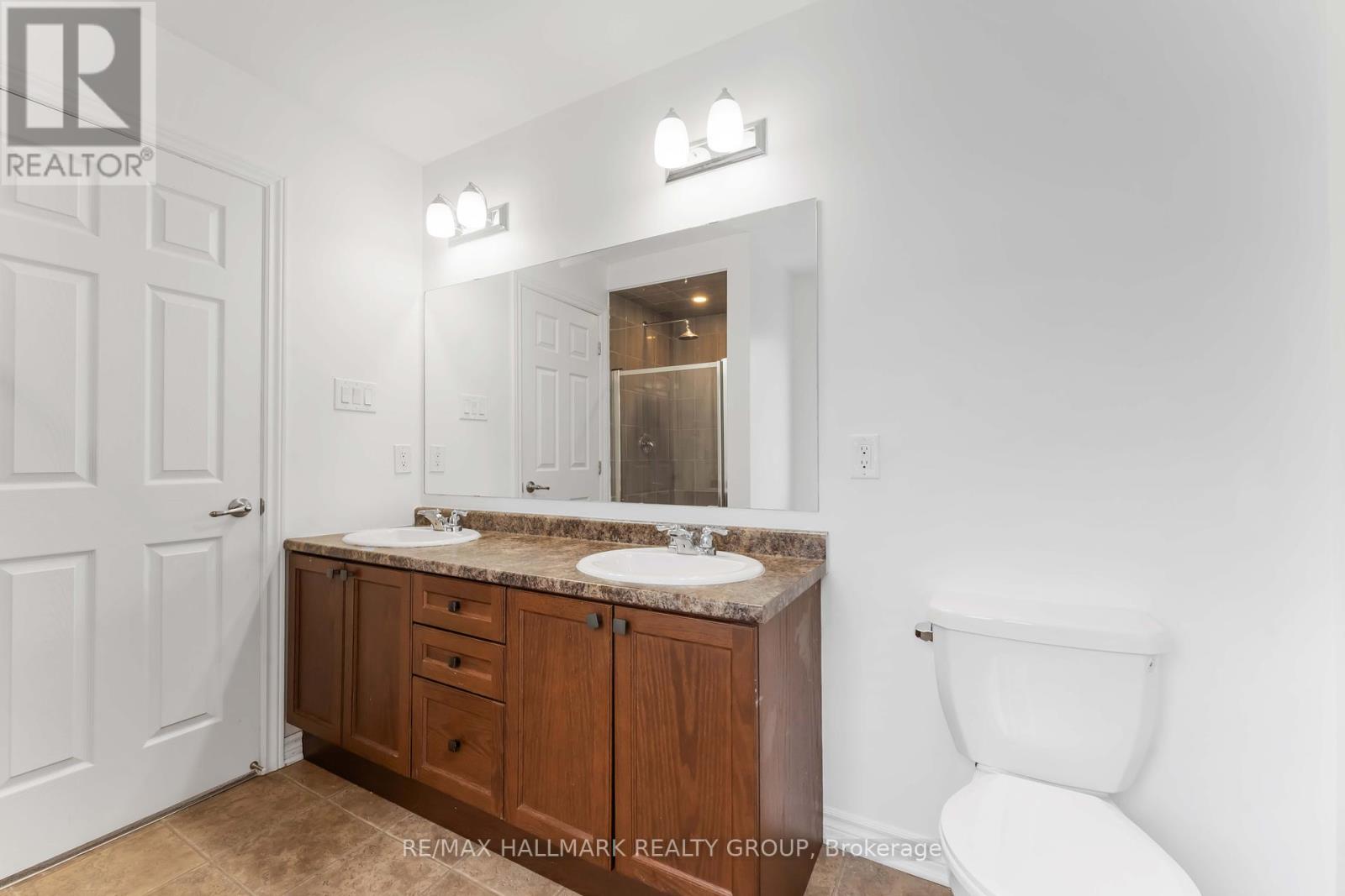 248 Willow Aster Circle, Ottawa, Ontario  K4A 1C7 - Photo 25 - X12188983