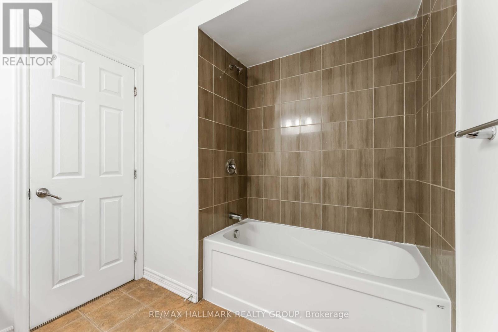 248 Willow Aster Circle, Ottawa, Ontario  K4A 1C7 - Photo 26 - X12188983