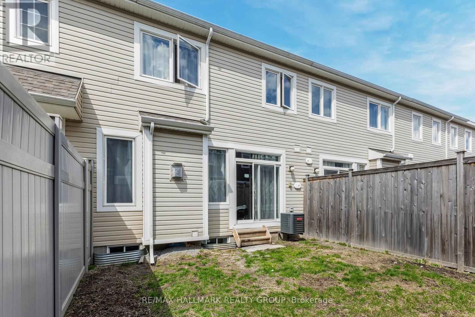 248 Willow Aster Circle, Ottawa, Ontario  K4A 1C7 - Photo 32 - X12188983