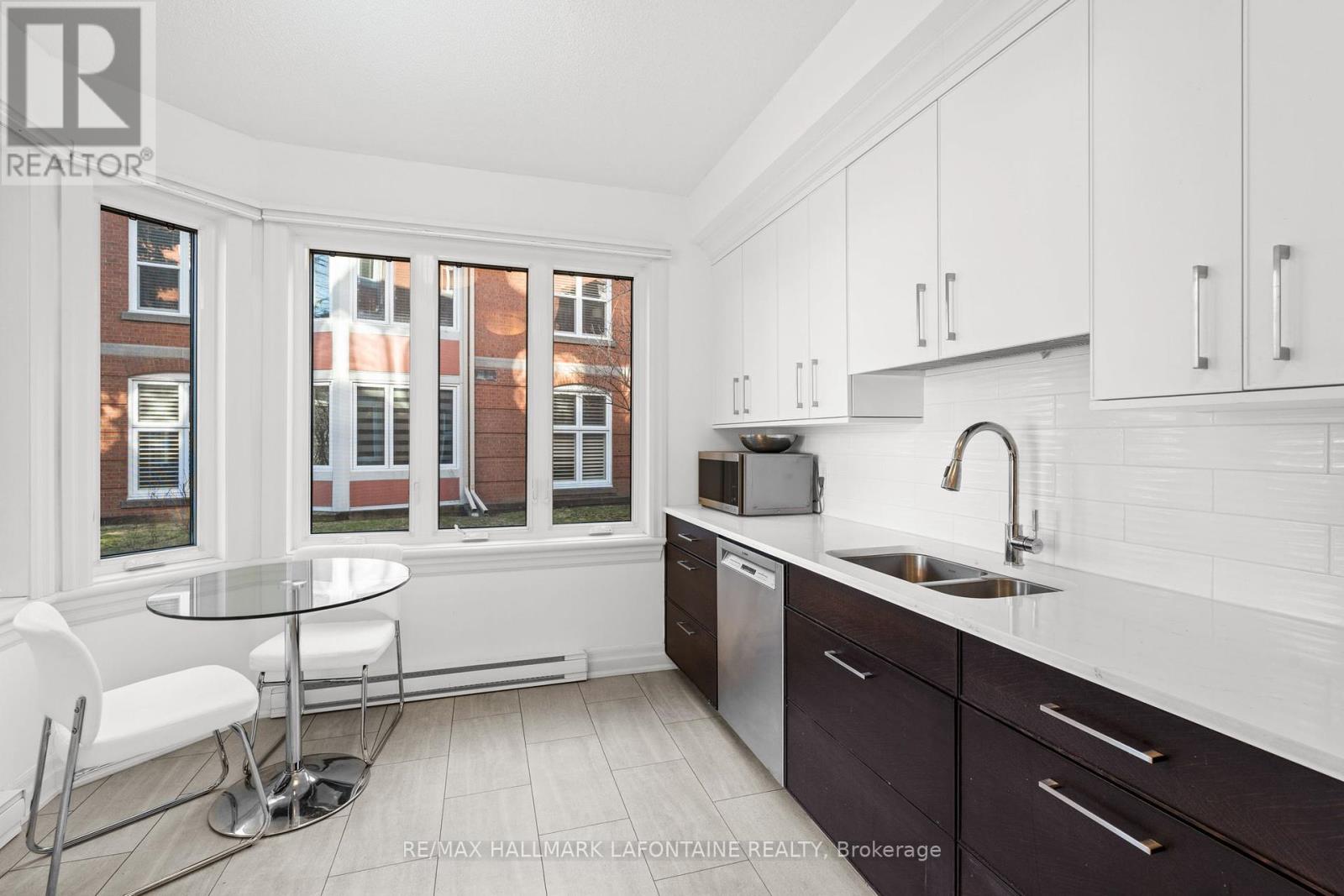 101 - 21 Durham Private, Ottawa, Ontario  K1M 2H8 - Photo 24 - X12189002