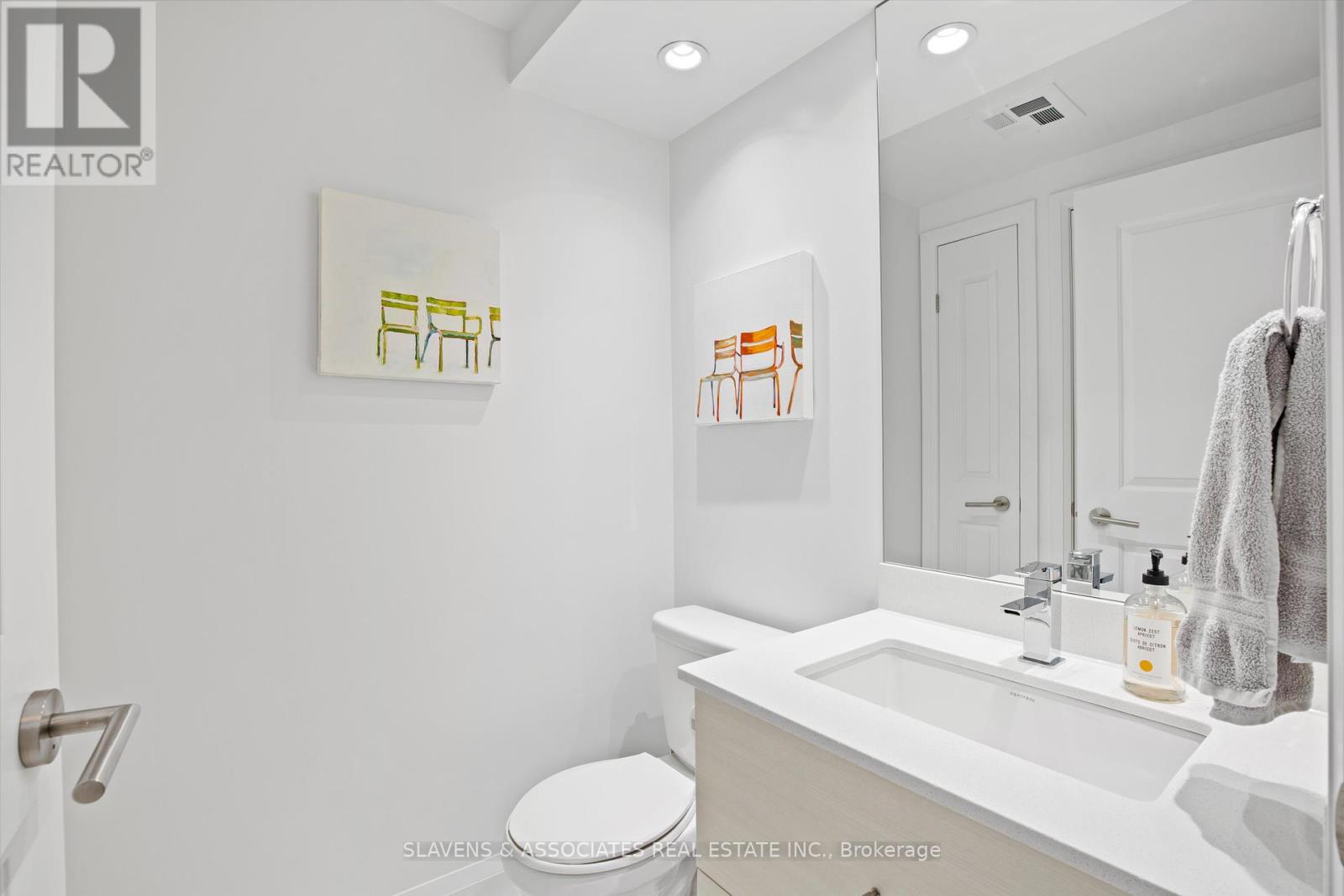 Ph1 - 400 Adelaide Street E, Toronto (Moss Park), Ontario  M5A 4S3 - Photo 22 - C12188432