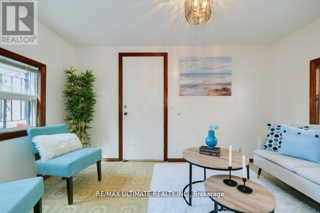 34 Hickson Street, Toronto (Little Portugal), Ontario  M6K 1T3 - Photo 27 - C12188633