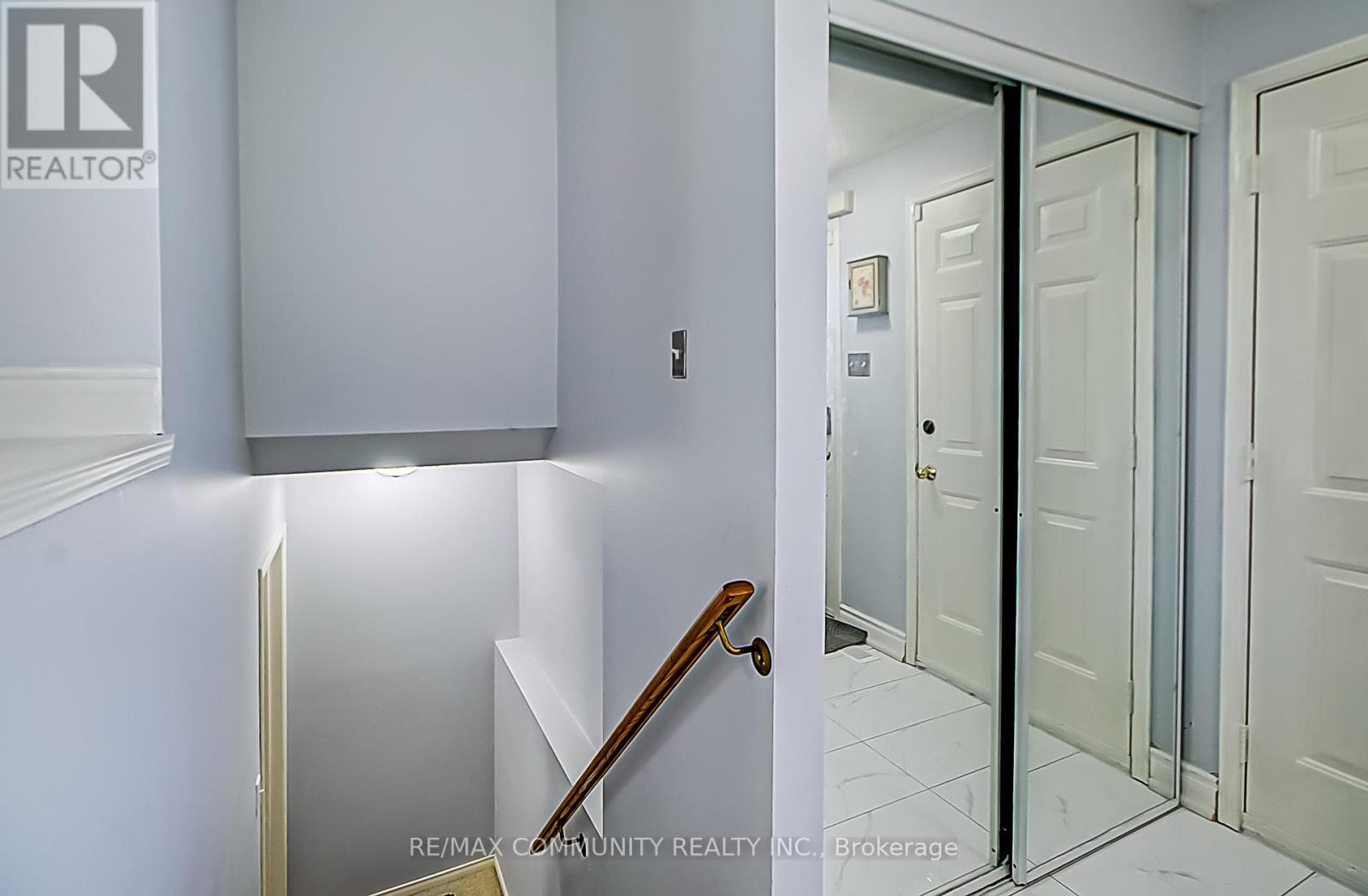 425 Elmwood Court, Oshawa, Ontario  L1G 7X8 - Photo 24 - E12183789