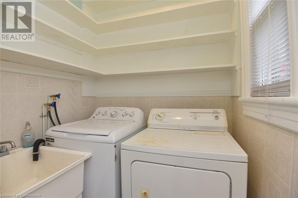 17 Market Street N, Dundas, Ontario  L9H 2Y2 - Photo 15 - 40725832