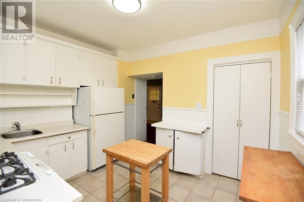 17 Market Street N, Dundas, Ontario  L9H 2Y2 - Photo 13 - 40725832