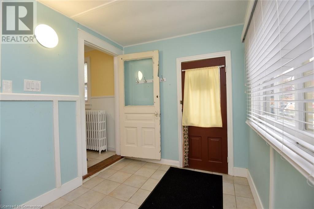 17 Market Street N, Dundas, Ontario  L9H 2Y2 - Photo 23 - 40725832