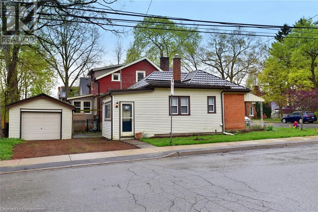 17 Market Street N, Dundas, Ontario  L9H 2Y2 - Photo 27 - 40725832