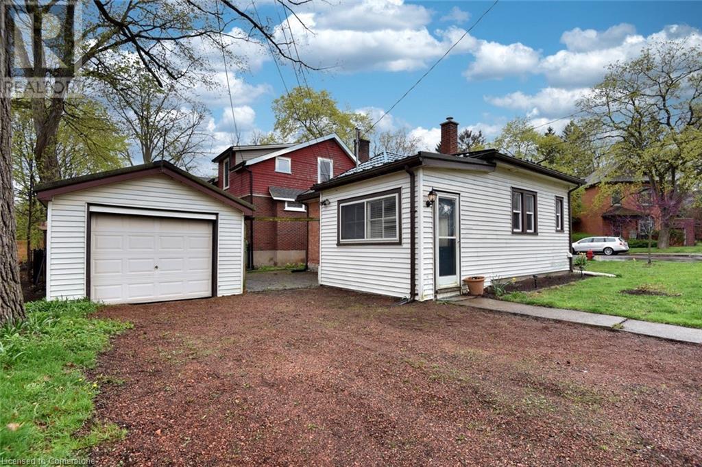 17 Market Street N, Dundas, Ontario  L9H 2Y2 - Photo 24 - 40725832