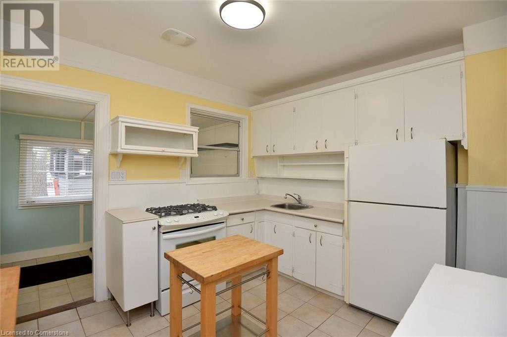 17 Market Street N, Dundas, Ontario  L9H 2Y2 - Photo 12 - 40725832