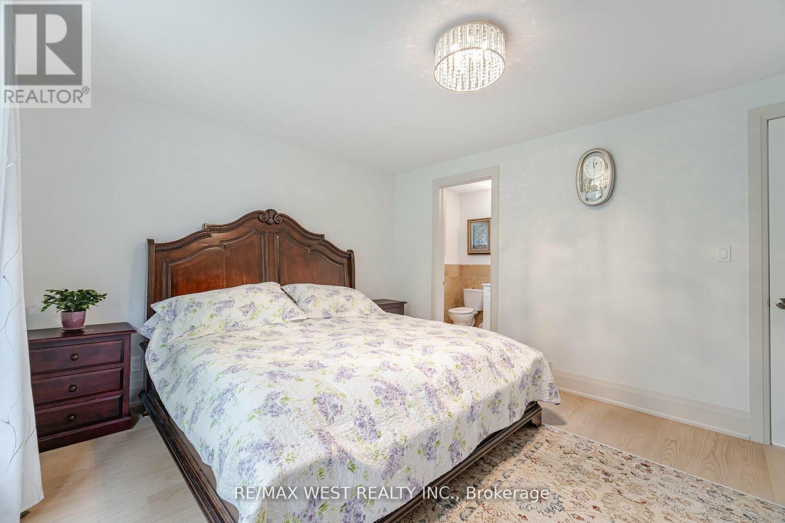 50 Bruce Farm Drive, Toronto, Ontario  M2H 1G5 - Photo 15 - C12172745