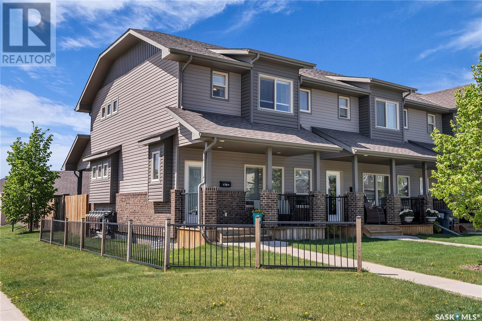 176 Rosewood GATE N, Saskatoon, Saskatchewan