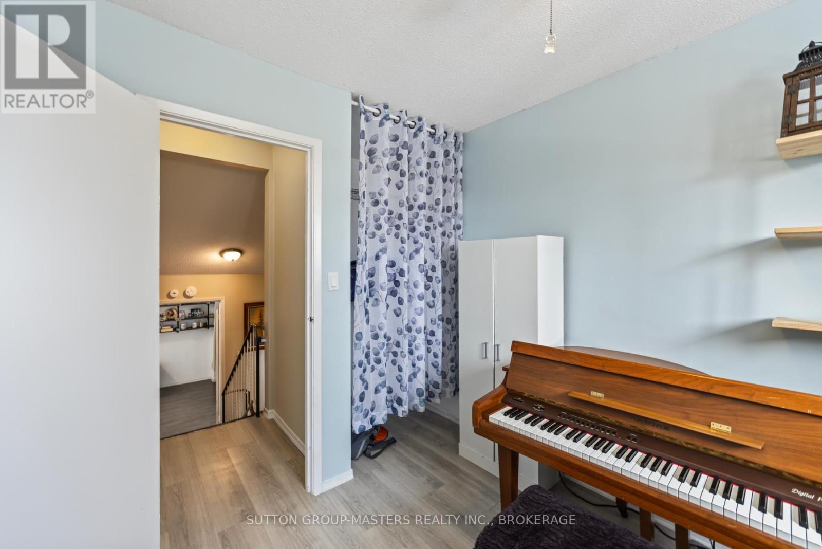 57 Coventry Crescent, Kingston (West Of Sir John A. Blvd), Ontario  K7M 7S8 - Photo 21 - X11984970
