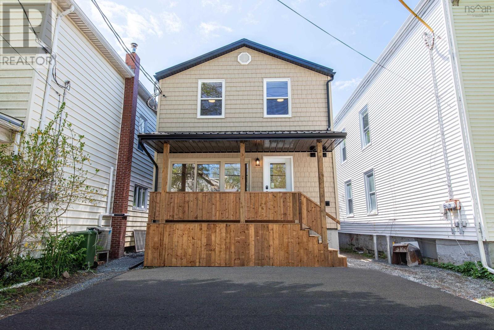 6254 Allan Street, Halifax, Nova Scotia  B3L 1G9 - Photo 1 - 202512019