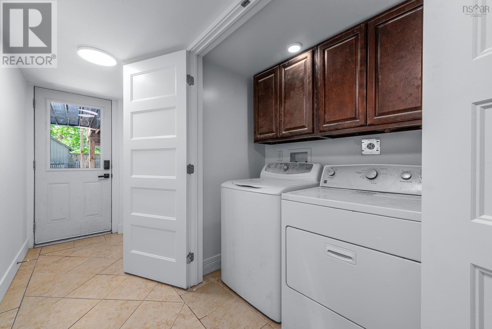 6254 Allan Street, Halifax, Nova Scotia  B3L 1G9 - Photo 33 - 202512019