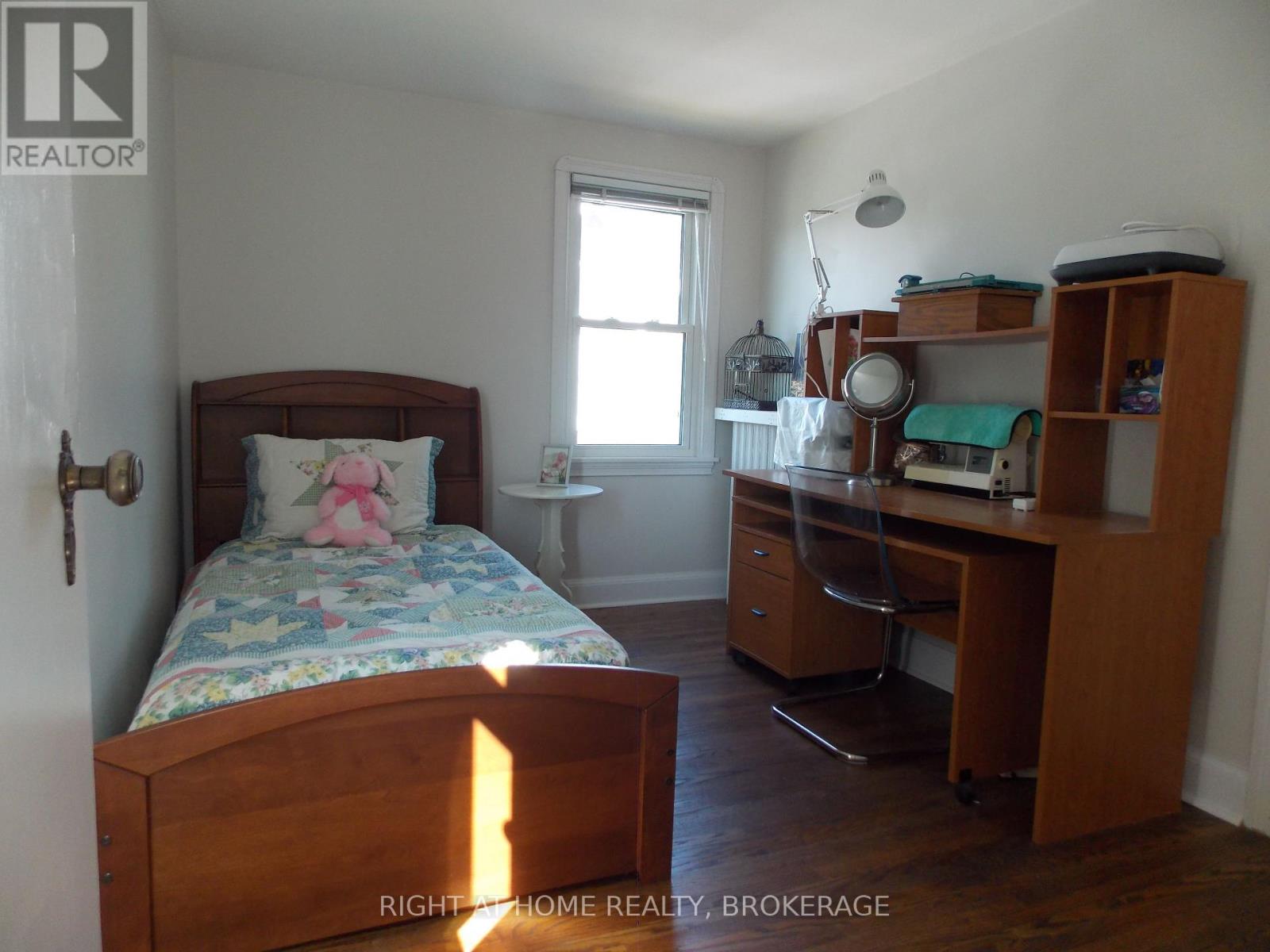 57 Edgar Street, Welland, Ontario  L3C 1S6 - Photo 26 - X12108288