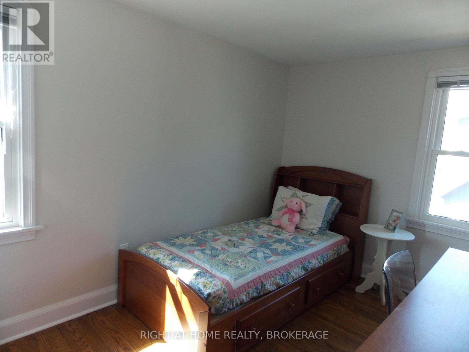 57 Edgar Street, Welland, Ontario  L3C 1S6 - Photo 27 - X12108288