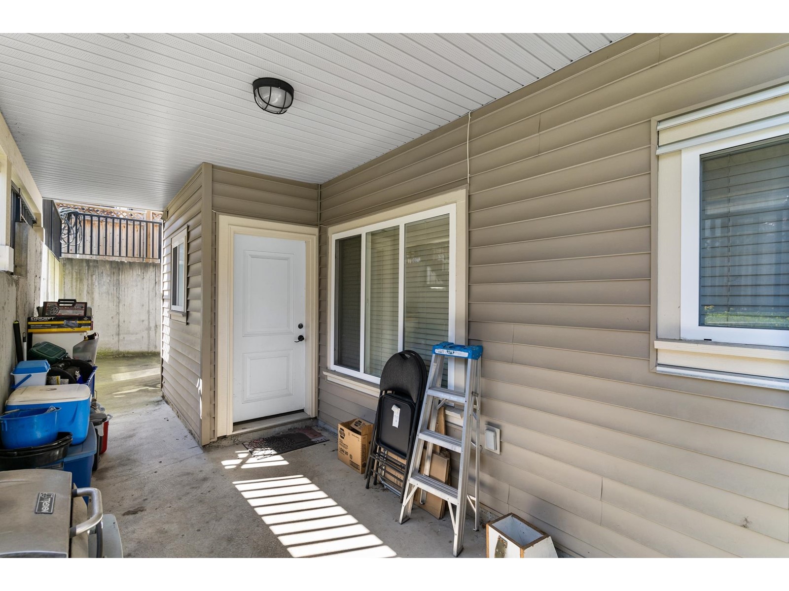 18876 53b Avenue, Surrey, British Columbia  V3S 2K2 - Photo 24 - R2999800