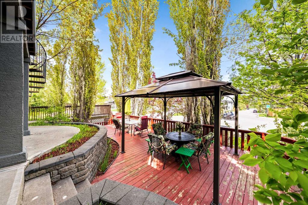 72 Strathridge Close Sw, Calgary, Alberta  T3H 4J3 - Photo 44 - A2222549