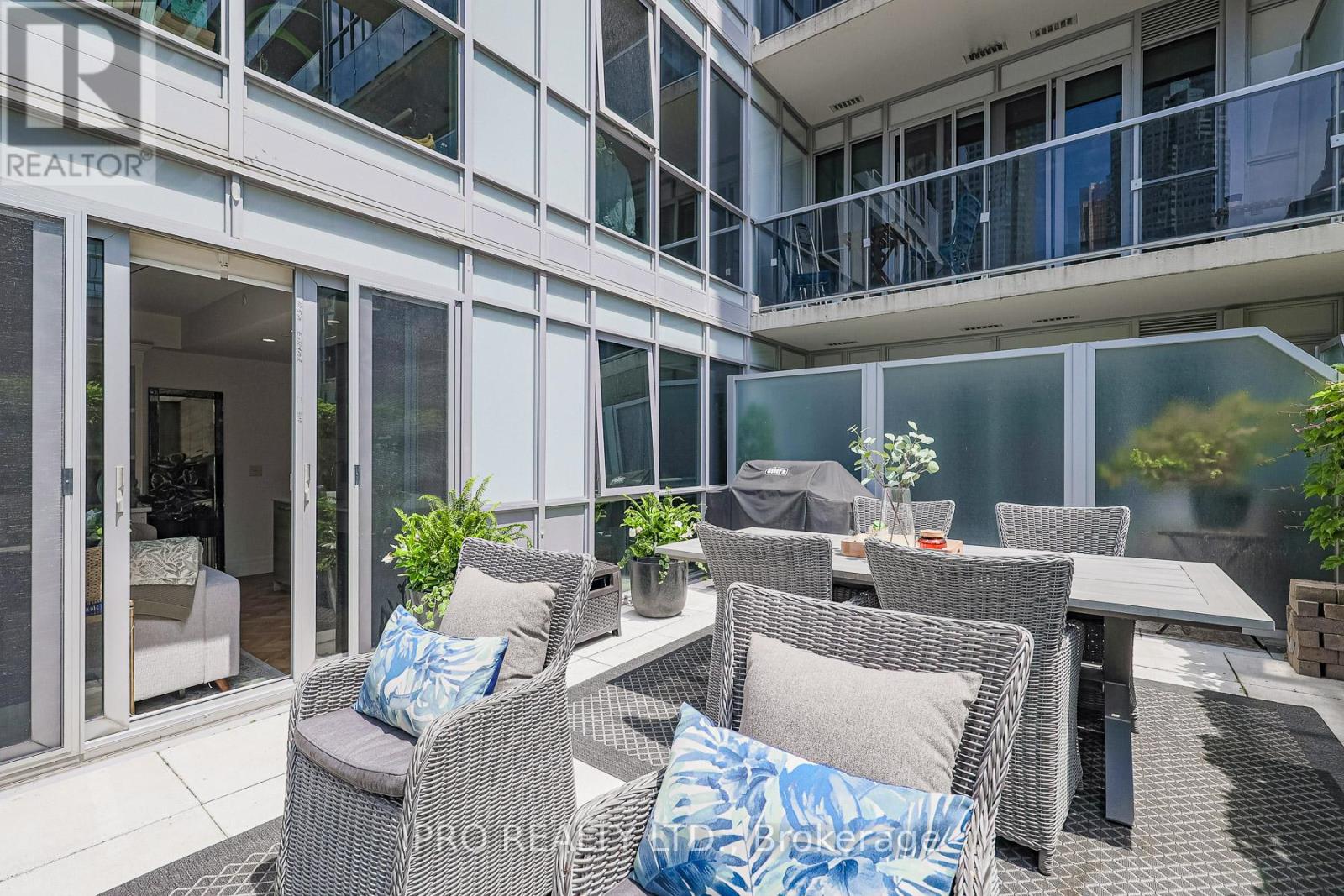 314 - 55 Front Street E, Toronto (Waterfront Communities), Ontario  M5E 0A7 - Photo 23 - C12188966