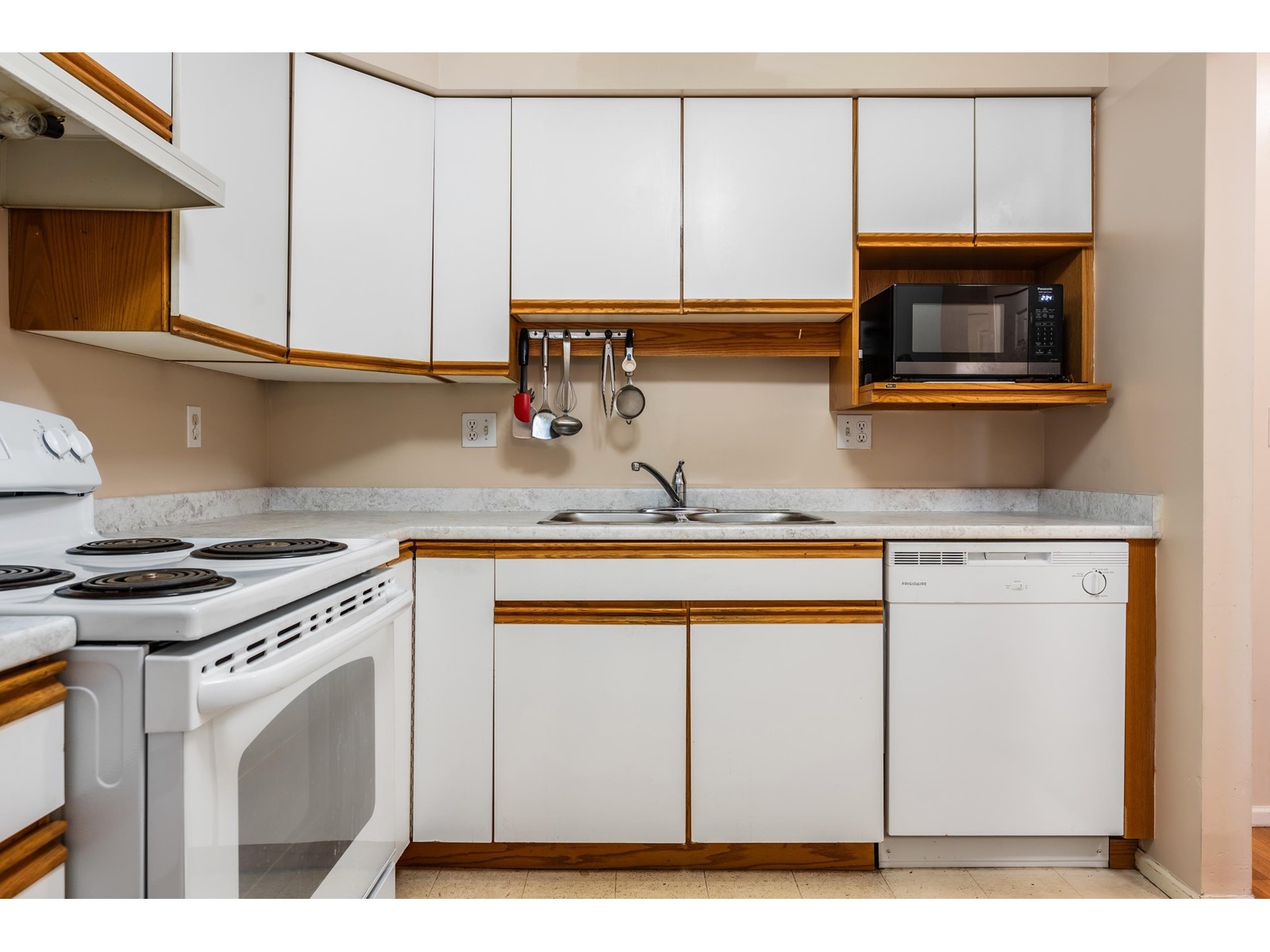 204 9186 Edward Street, Chilliwack Proper West, Chilliwack, British Columbia  V2P 7X6 - Photo 8 - R3009635