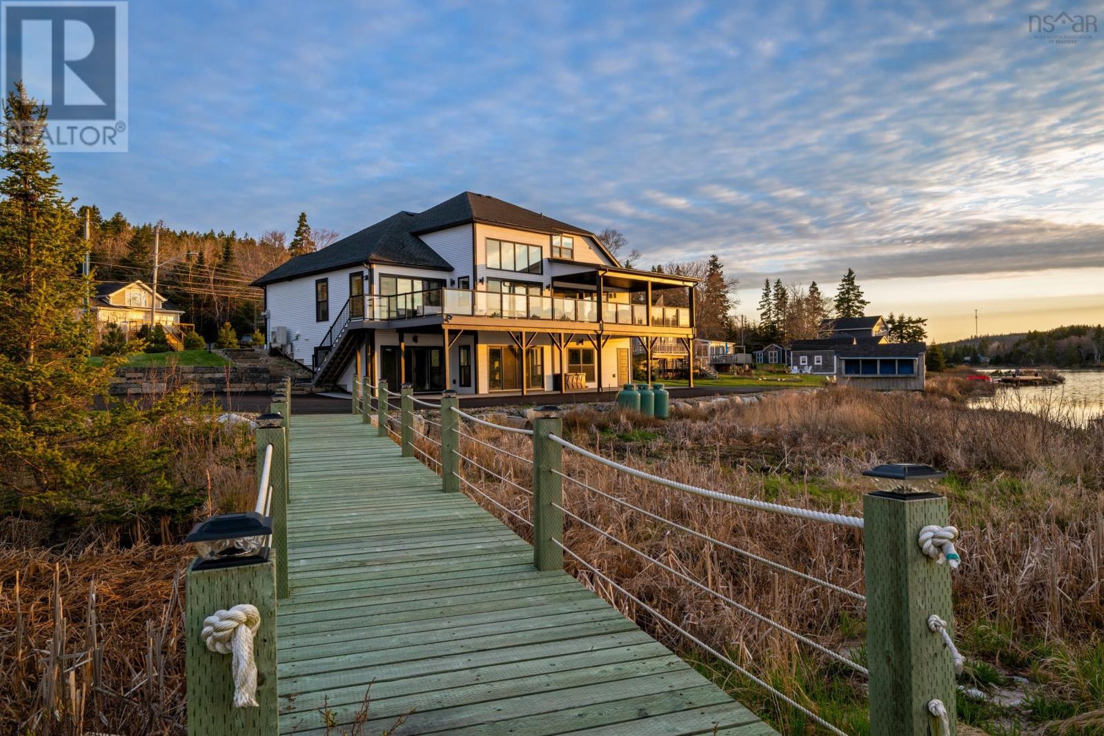 8286 St. Margarets Bay Road, Black Point, Nova Scotia  B0J 1B0 - Photo 7 - 202510443