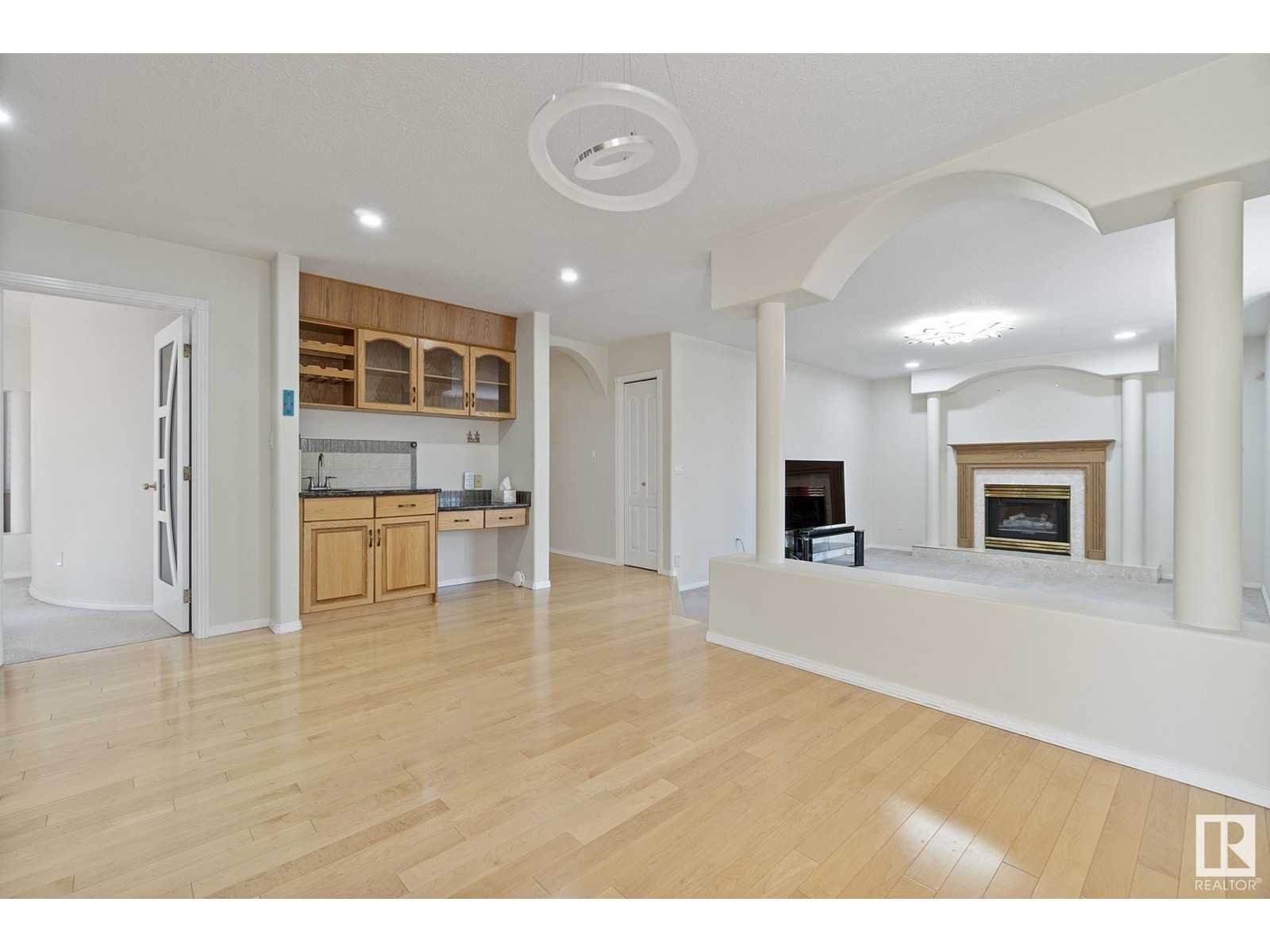 Property at 3676 30 ST NW image 2