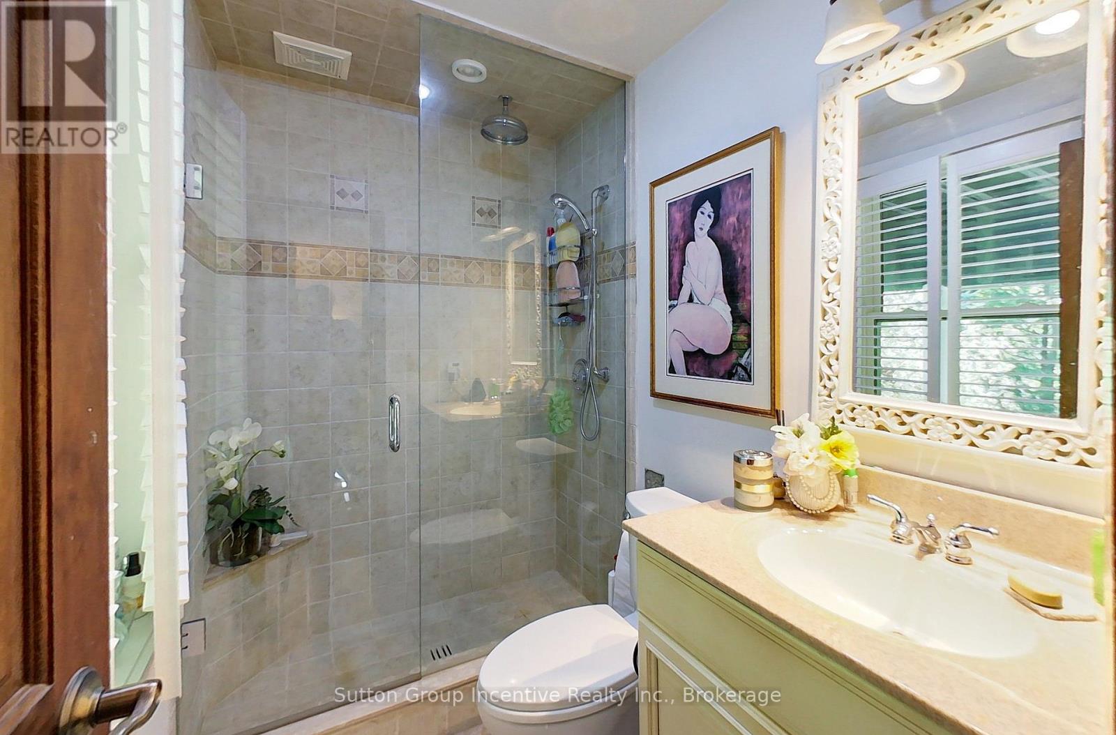 187 Arlberg Crescent, Blue Mountains, Ontario  L9Y 0M1 - Photo 24 - X12189243