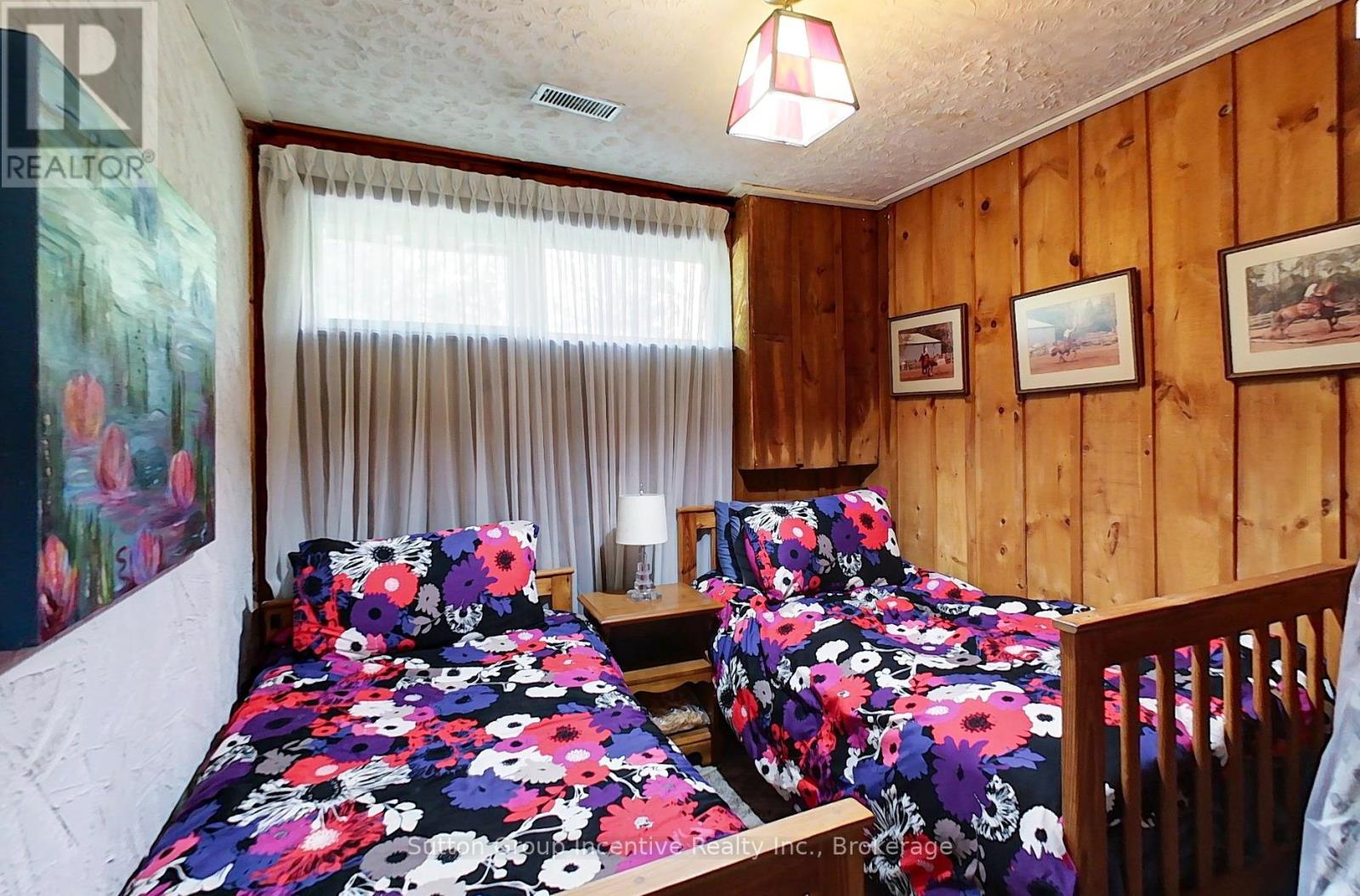 187 Arlberg Crescent, Blue Mountains, Ontario  L9Y 0M1 - Photo 25 - X12189243