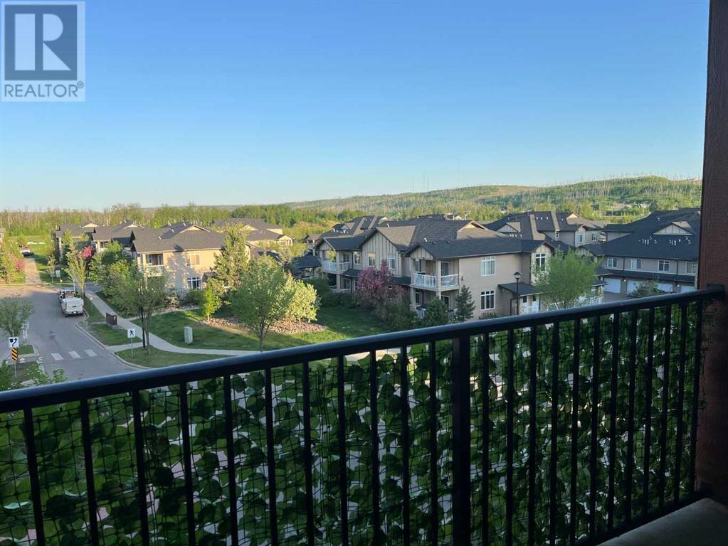 Property at 405, 111 Denholm Gate image 3