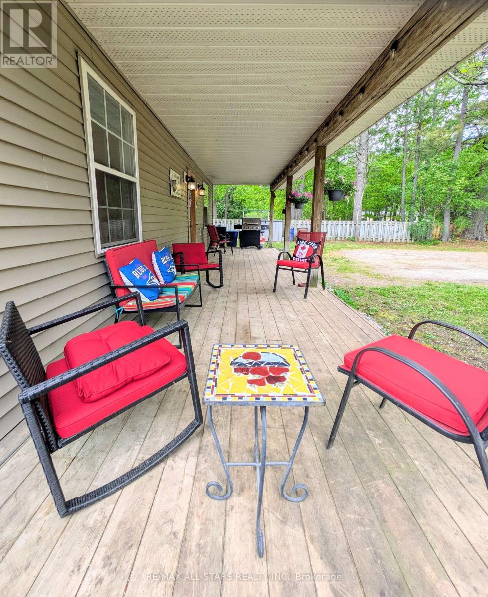 Property at 2 OAKWOOD DRIVE image 3