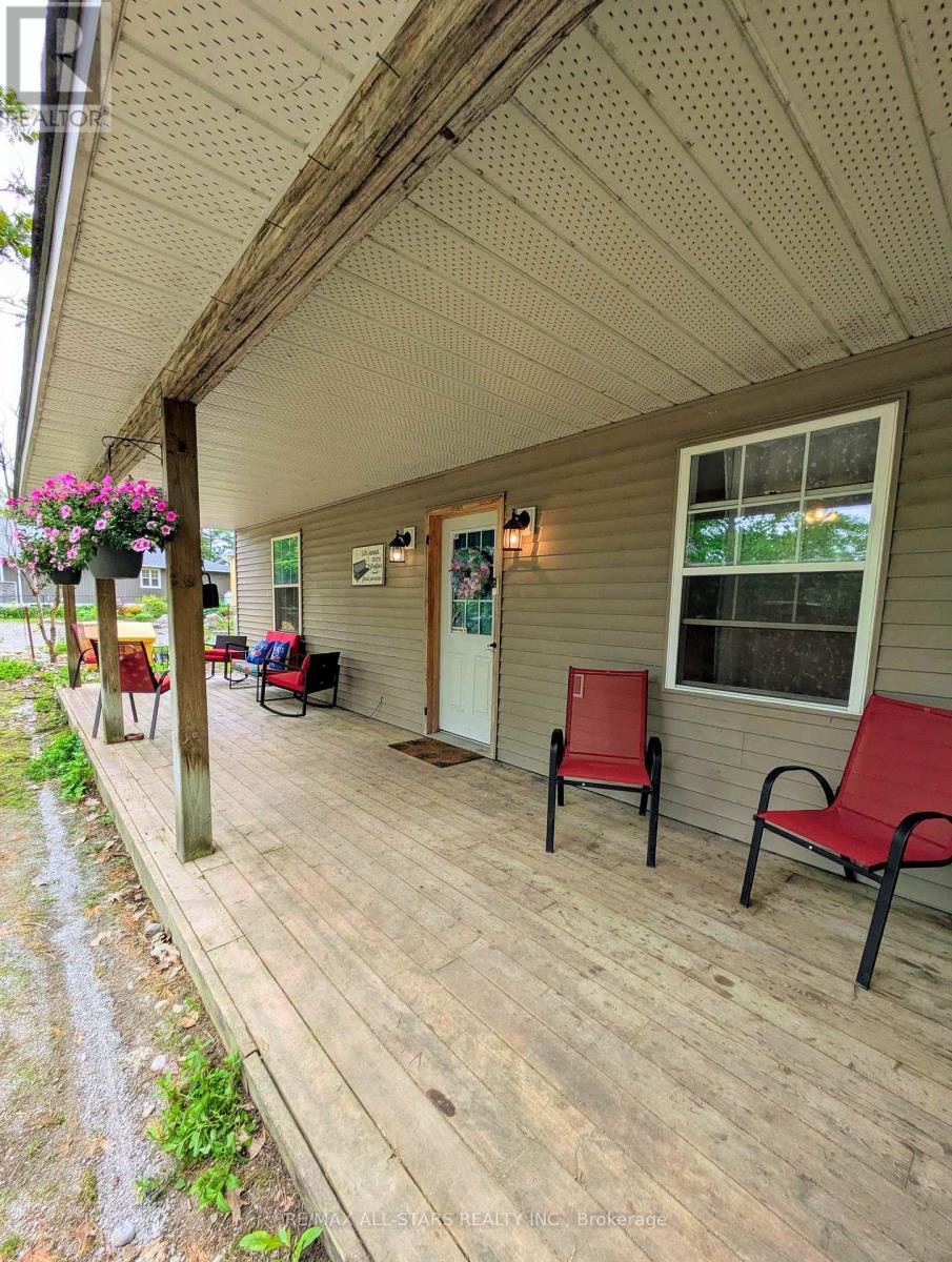 Property at 2 OAKWOOD DRIVE image 4