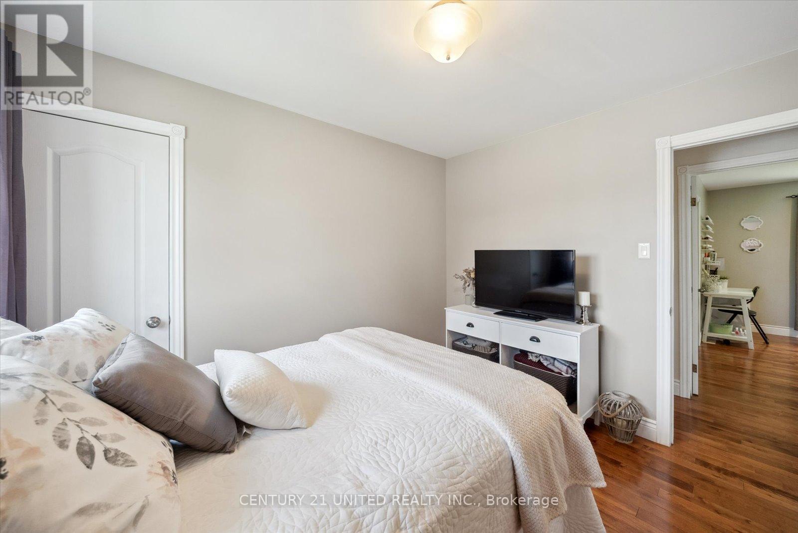 1345 Hetherington Drive, Peterborough North, Ontario  K9L 1X5 - Photo 33 - X12189110