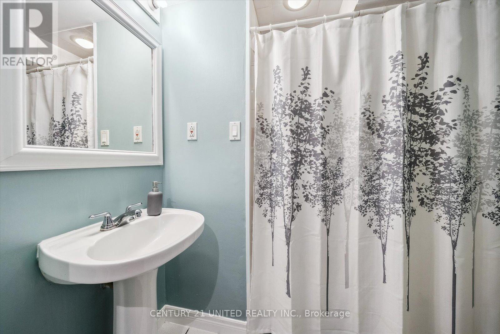 1345 Hetherington Drive, Peterborough North, Ontario  K9L 1X5 - Photo 34 - X12189110