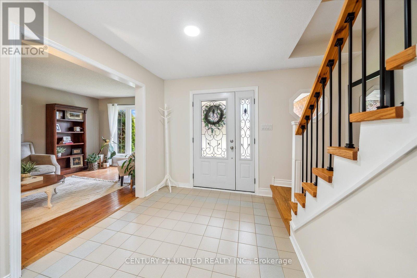 1345 Hetherington Drive, Peterborough North, Ontario K9L 1X5 - Photo 5 - X12189110