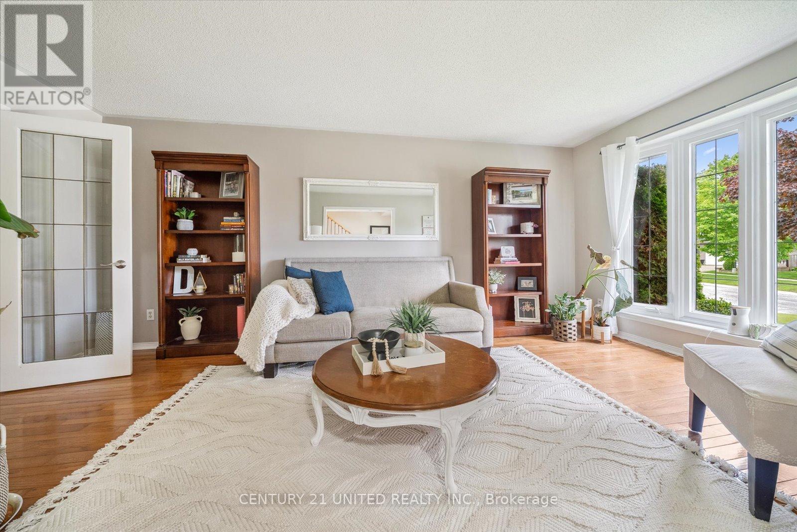 1345 Hetherington Drive, Peterborough North, Ontario  K9L 1X5 - Photo 6 - X12189110