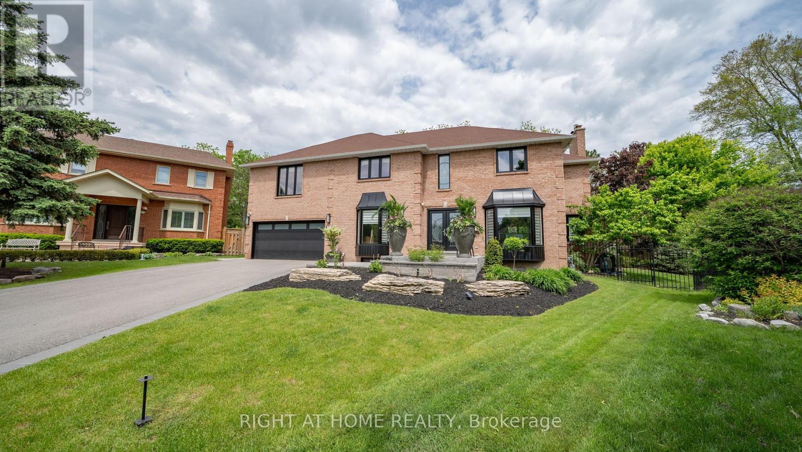 151 Calvin Chambers Road, Vaughan, Ontario  L4J 1E8 - Photo 5 - N12189023